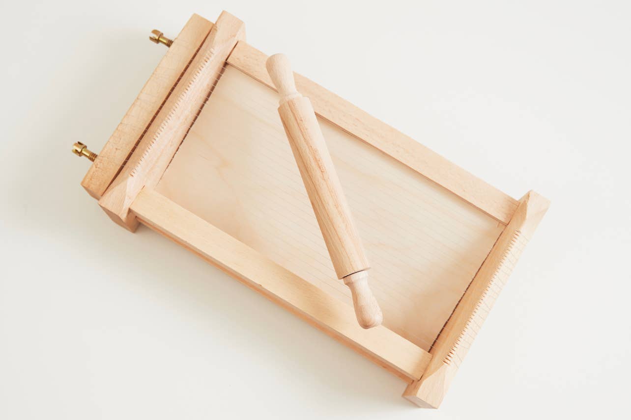 Italian Pasta Chitarra with Rolling Pin