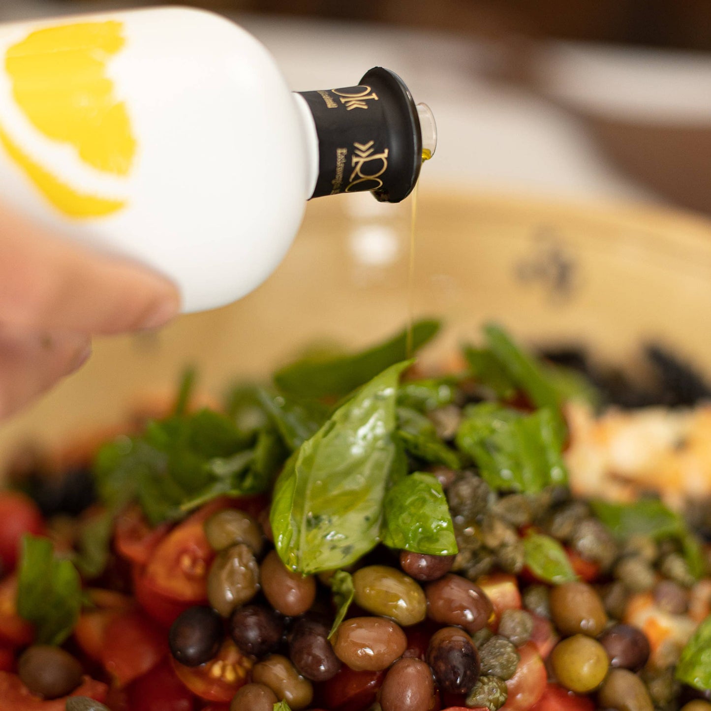 Gourmet Lemon-Infused Italian Extra Virgin Olive Oil: 8.45 fl oz (250ml)